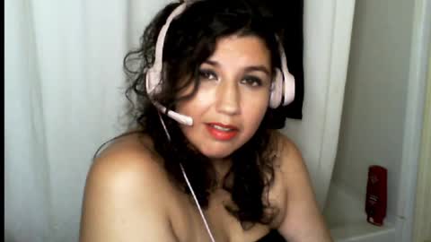 Danni online show from September 25, 2025, 9:40 pm