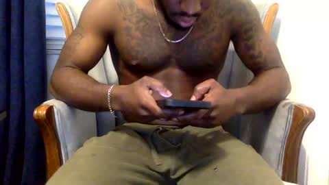 Snapshot of sdawg2xx chatting on January 21, 2025, 10:08 pm sdawg2xx online show from January 21, 2025, 10:08 pm