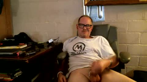 Snapshot of sdh69 chatting on November 3, 2025, 4:58 am eating pussy  sucking dick online show from November 3, 2025, 4:58 am