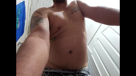 Snapshot of sdraftt45 chatting on January 5, 2025, 1:04 pm Arin online show from January 5, 2025, 1:04 pm