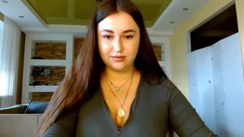 Snapshot of sea_cocktail chatting on October 6, 2025, 6:44 am Elizabeth online show from October 6, 2025, 6:44 am