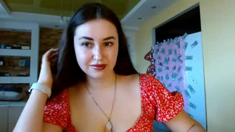 Elizabeth  online show from May 19, 2026, 9:15 am
