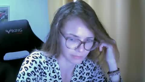 Snapshot of sea_dream chatting on September 22, 2025, 3:52 am SEA Dream online show from September 22, 2025, 3:52 am