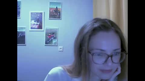 Snapshot of sea_dream chatting on November 25, 2025, 4:01 am SEA Dream online show from November 25, 2025, 4:01 am