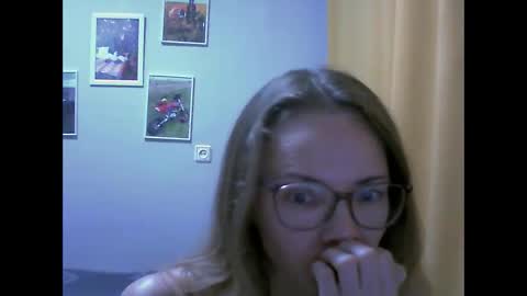 Snapshot of sea_dream chatting on November 27, 2025, 5:31 am SEA Dream online show from November 27, 2025, 5:31 am