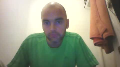 Sean online show from October 31, 2025, 12:33 am