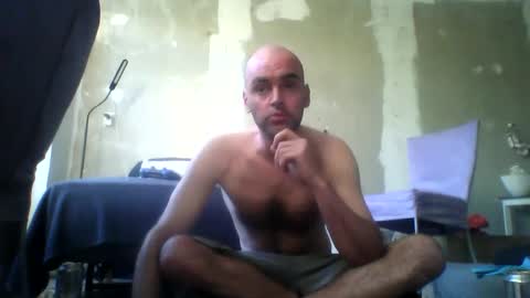 Sean online show from May 1, 2026, 5:39 pm