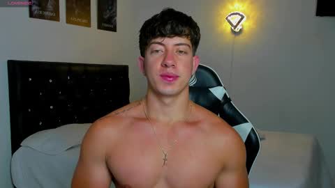 Snapshot of sean_brownx chatting on March 18, 2026, 11:02 am Sean online show from March 18, 2026, 11:02 am
