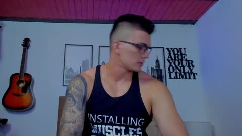Sean Carrera online show from December 28, 2024, 4:09 pm