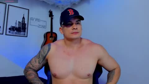 Snapshot of sean_carrera69 chatting on April 18, 2026, 1:53 am Sean Carrera online show from April 18, 2026, 1:53 am