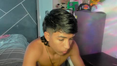 Snapshot of sean_scoth2 chatting on December 28, 2024, 3:37 pm Sean Scoth online show from December 28, 2024, 3:37 pm