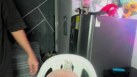 Snapshot of sean_scoth2 chatting on January 3, 2025, 12:54 am Sean Scoth online show from January 3, 2025, 12:54 am