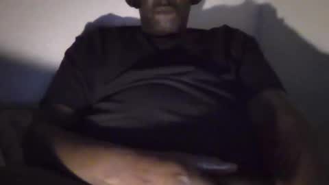 Snapshot of seanbaptiste chatting on February 26, 2025, 1:00 am Idris online show from February 26, 2025, 1:00 am