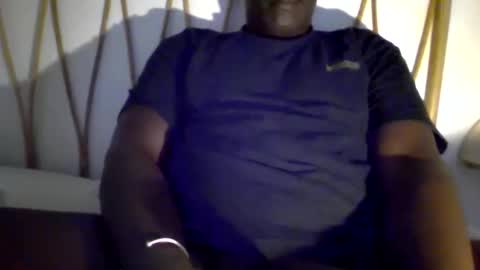 Snapshot of seanbaptiste chatting on September 22, 2025, 8:38 am Idris online show from September 22, 2025, 8:38 am
