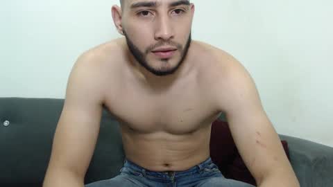 seank_noszka online show from December 26, 2024, 10:31 pm