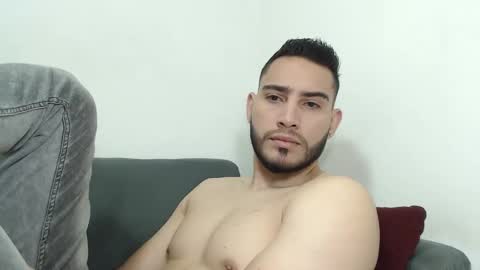seank_noszka online show from January 2, 2025, 2:13 pm
