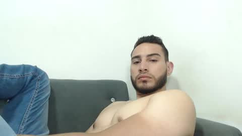 seank_noszka online show from February 10, 2025, 9:15 pm