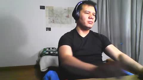 Snapshot of seb5759 chatting on June 17, 2026, 11:16 pm seb5759 online show from June 17, 2026, 11:16 pm