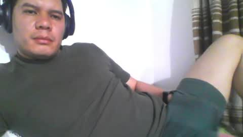 Snapshot of seb5759 chatting on August 4, 2026, 4:04 am seb5759 online show from August 4, 2026, 4:04 am