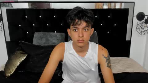 Sebastian Alvarez online show from October 28, 2025, 2:48 am