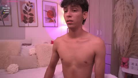 Sebastian Alvarez online show from December 18, 2025, 1:55 am