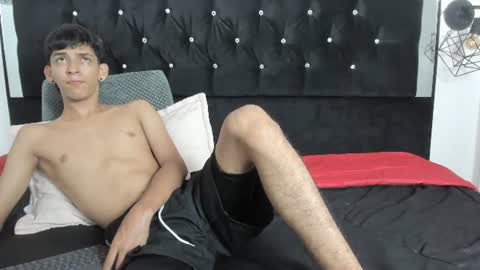 Snapshot of sebas_cat chatting on July 28, 2026, 12:07 am Sebastian Alvarez online show from July 28, 2026, 12:07 am