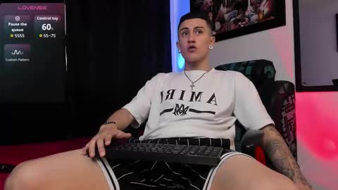 Snapshot of sebas_maverick chatting on February 19, 2026, 9:11 pm Sebastian online show from February 19, 2026, 9:11 pm