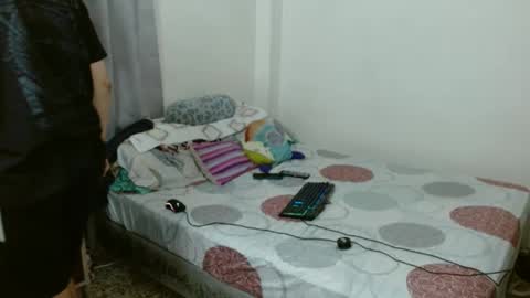 Sebas online show from February 5, 2025, 2:59 pm