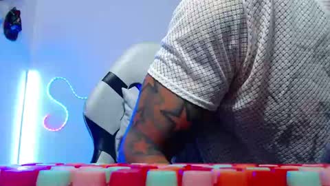 Sebastian online show from September 26, 2025, 1:15 pm