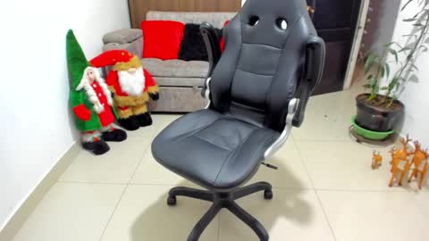 Snapshot of sebastian_oconnor77 chatting on December 30, 2024, 6:38 pm juan  sebastian online show from December 30, 2024, 6:38 pm