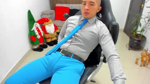 Snapshot of sebastian_oconnor77 chatting on January 6, 2025, 6:20 pm juan  sebastian online show from January 6, 2025, 6:20 pm