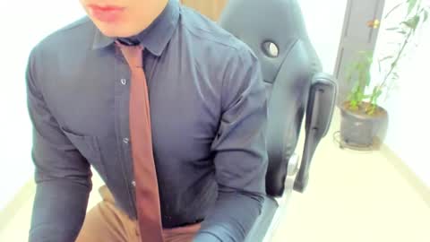 Snapshot of sebastian_oconnor77 chatting on January 16, 2025, 3:35 pm juan  sebastian online show from January 16, 2025, 3:35 pm