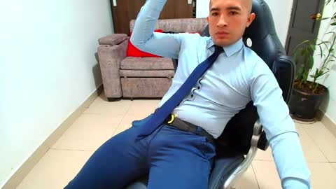 Snapshot of sebastian_oconnor77 chatting on February 1, 2025, 3:18 pm juan  sebastian online show from February 1, 2025, 3:18 pm