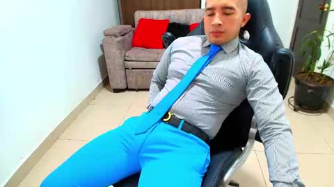 Snapshot of sebastian_oconnor77 chatting on February 2, 2025, 6:31 pm juan  sebastian online show from February 2, 2025, 6:31 pm