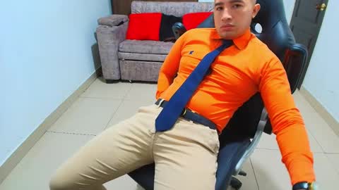 Snapshot of sebastian_oconnor77 chatting on February 10, 2025, 12:08 pm juan  sebastian online show from February 10, 2025, 12:08 pm
