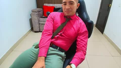 Snapshot of sebastian_oconnor77 chatting on February 16, 2025, 6:43 pm juan  sebastian online show from February 16, 2025, 6:43 pm