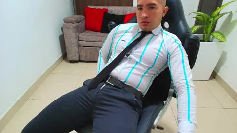 Snapshot of sebastian_oconnor77 chatting on February 23, 2025, 12:48 pm juan  sebastian online show from February 23, 2025, 12:48 pm