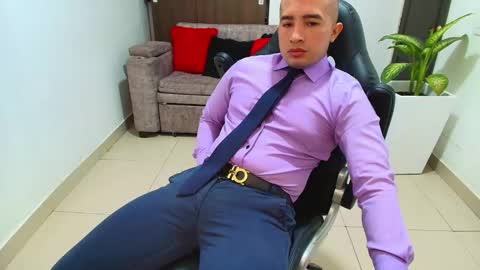 Snapshot of sebastian_oconnor77 chatting on February 24, 2025, 4:36 pm juan  sebastian online show from February 24, 2025, 4:36 pm