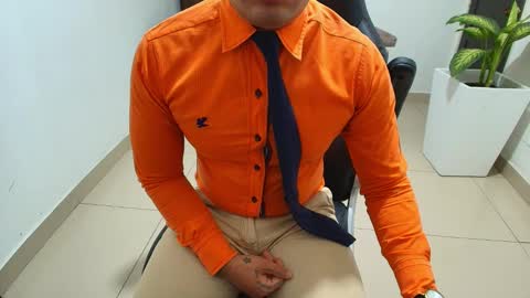 Snapshot of sebastian_oconnor77 chatting on February 26, 2025, 12:25 pm juan  sebastian online show from February 26, 2025, 12:25 pm