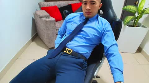 Snapshot of sebastian_oconnor77 chatting on March 1, 2025, 12:12 pm juan  sebastian online show from March 1, 2025, 12:12 pm