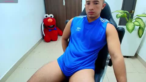 Snapshot of sebastian_oconnor77 chatting on September 29, 2025, 12:43 pm juan  sebastian online show from September 29, 2025, 12:43 pm