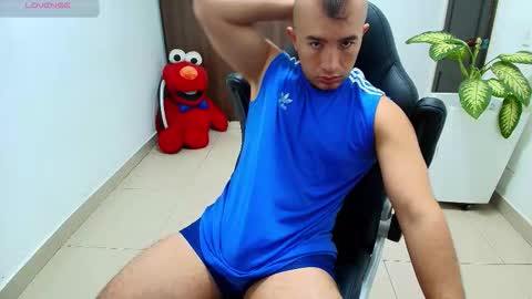 Snapshot of sebastian_oconnor77 chatting on October 7, 2025, 12:57 pm juan  sebastian online show from October 7, 2025, 12:57 pm
