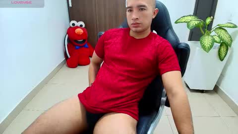 Snapshot of sebastian_oconnor77 chatting on October 13, 2025, 12:38 pm juan  sebastian online show from October 13, 2025, 12:38 pm