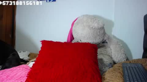 Snapshot of sebastian_posse chatting on September 18, 2025, 7:43 am Myystiic online show from September 18, 2025, 7:43 am