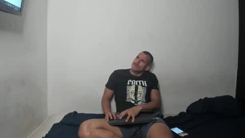 Snapshot of sebastianp13 chatting on January 24, 2025, 4:16 am sebatian palacios online show from January 24, 2025, 4:16 am