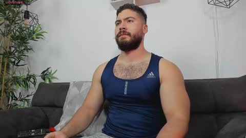 Snapshot of sebastianvilla__ chatting on May 14, 2026, 12:50 am Instagram jeanpaulfit online show from May 14, 2026, 12:50 am