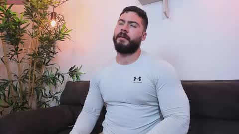 Snapshot of sebastianvilla__ chatting on May 18, 2026, 8:36 pm Instagram jeanpaulfit online show from May 18, 2026, 8:36 pm