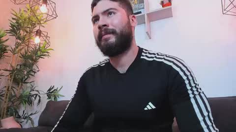 Snapshot of sebastianvilla__ chatting on May 26, 2026, 9:55 pm Instagram jeanpaulfit online show from May 26, 2026, 9:55 pm