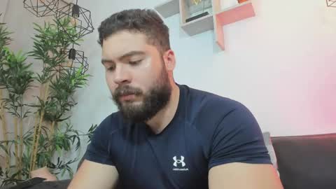 Snapshot of sebastianvilla__ chatting on May 28, 2026, 10:40 pm Instagram jeanpaulfit online show from May 28, 2026, 10:40 pm