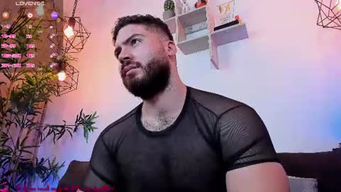 Snapshot of sebastianvilla__ chatting on August 8, 2026, 1:13 pm Instagram jeanpaulfit online show from August 8, 2026, 1:13 pm